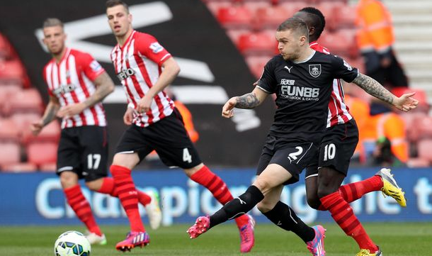 记者：汪士钦这张红牌就是多年来中国足球陋习的真实写照