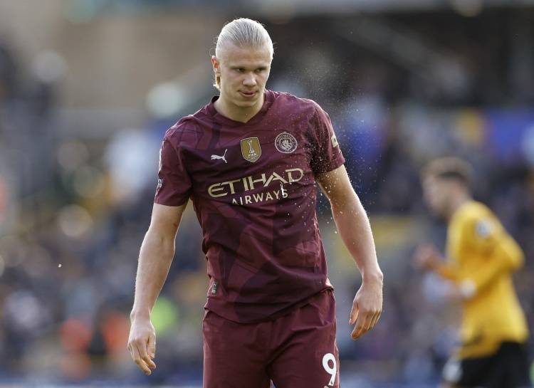 篮球火箭球员赛后接受采访分享心得