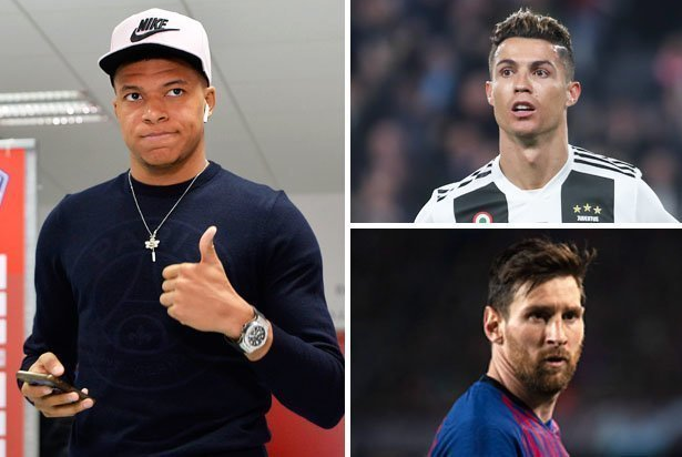 詹姆斯关键时刻稳住全队