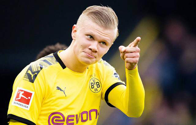 阿连德：这是我第一次拿冠军，也是我第一次戴帽，我很满意