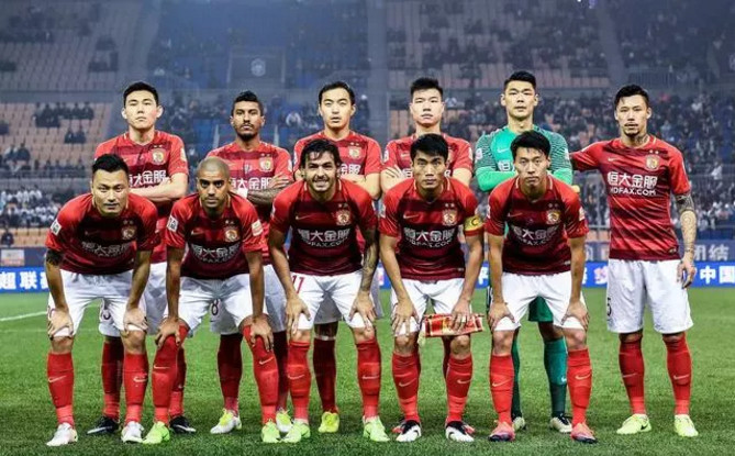 ＂弹道无需修正 斯玛特三分穿云箭一箭穿心